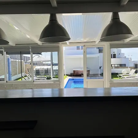 Вилла Cristallo En Costa Adeje